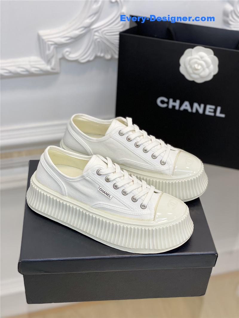 Ch**el platform canvas sneakers