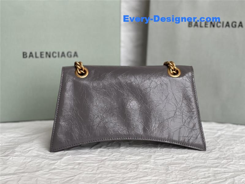 Ba1en*iaga crush small chain bag