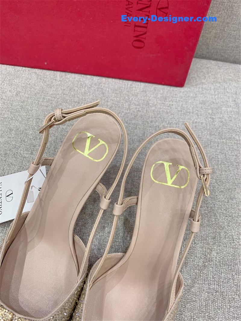 va1e*ntin0 new v buckle full D1am0nd high-heeled sandals