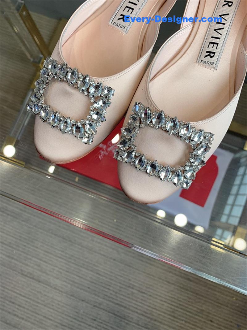 Roger vivier new hollow square buckle flat bottom