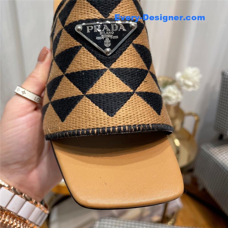 Pra*a knitted series slippers