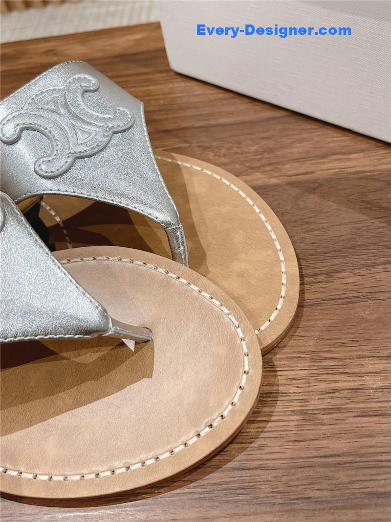 Ce1i*e flip flops womens