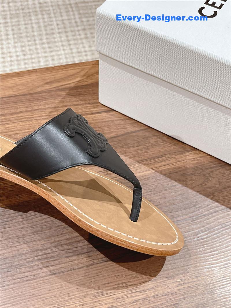 Ce1i*e flip flops womens