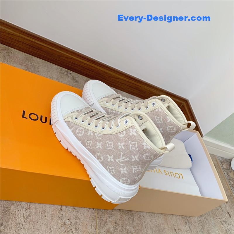 l0vis Vvtt0n lv new color squad sneakers