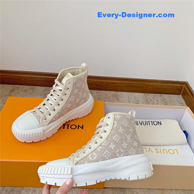 l0vis Vvtt0n lv new color squad sneakers
