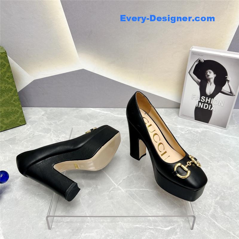 Gvc*1 round toe platform high heels