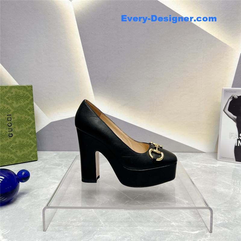 Gvc*1 round toe platform high heels
