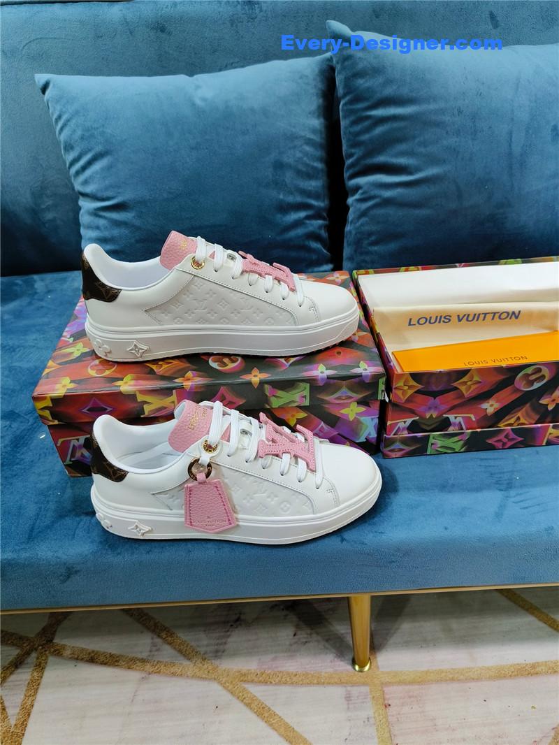 l0vis Vvtt0n lv heart embellished sneakers