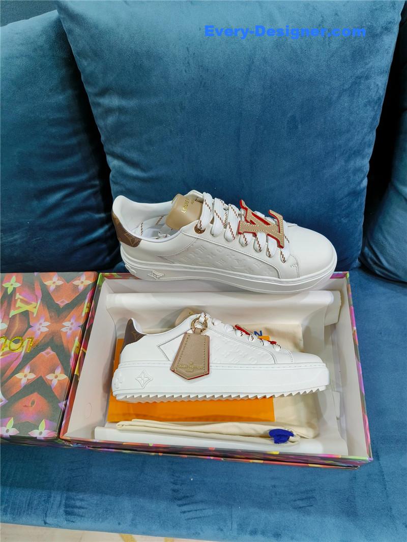 l0vis Vvtt0n lv heart embellished sneakers