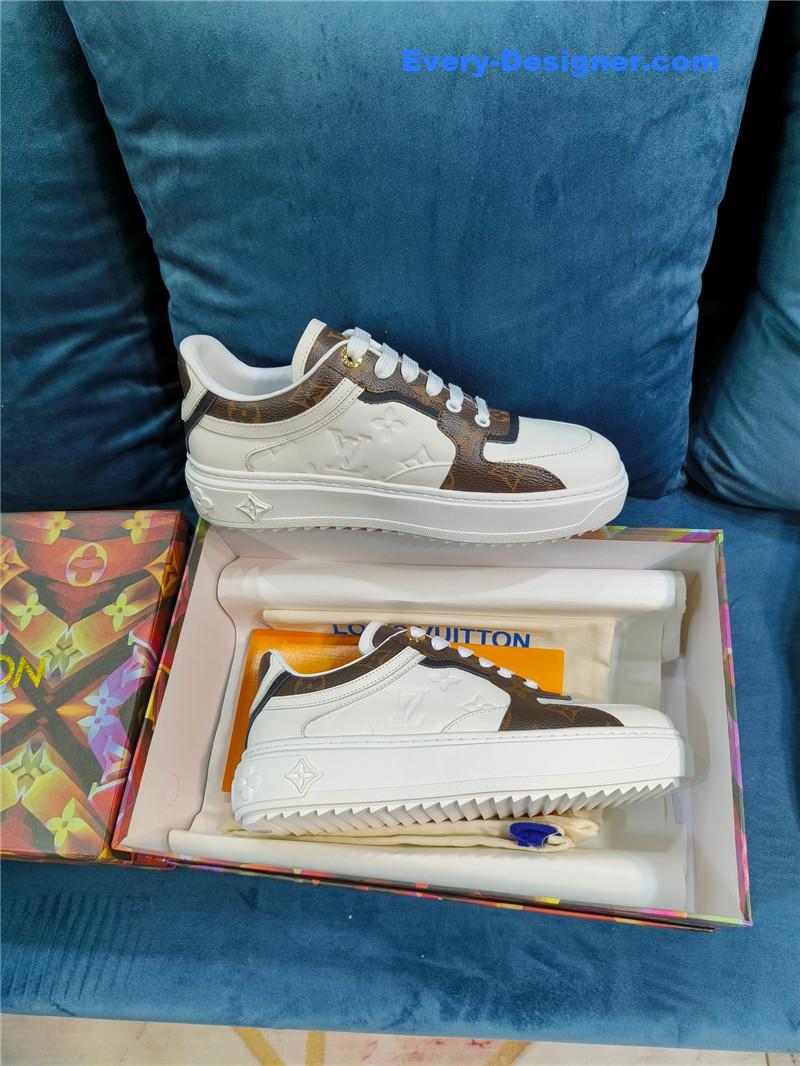 l0vis Vvtt0n lv heart embellished sneakers