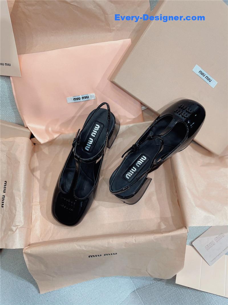 M1um1u spring summer patent leather strap high heels