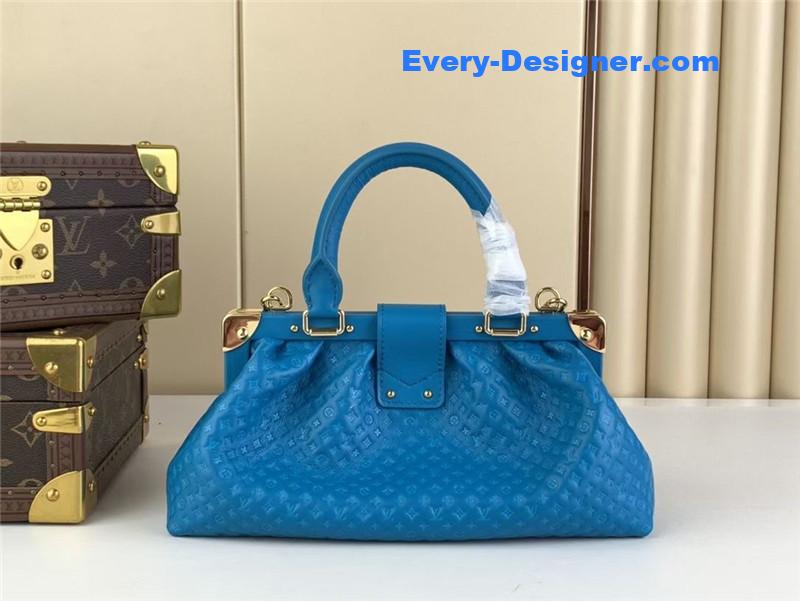 l0vis Vvtt0n lv monogram clutch bag