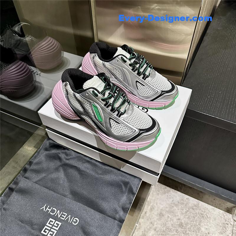 Givenchy spring and summer catwalk new sneakers