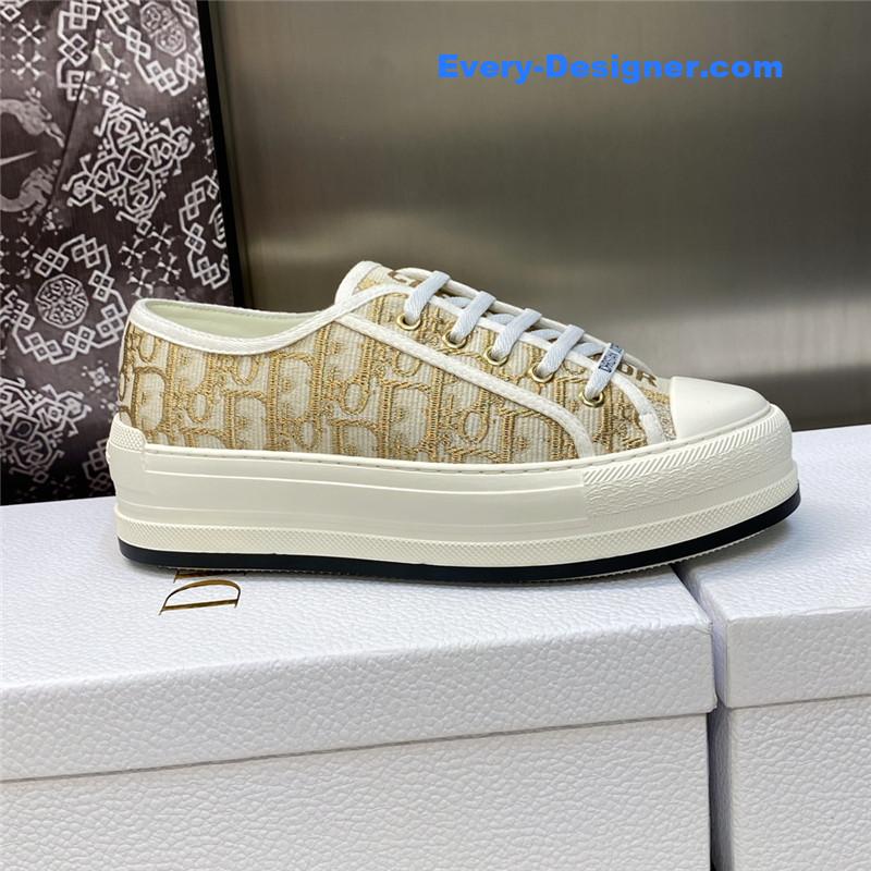 D10r couple style thick bottom strap low top casual shoes
