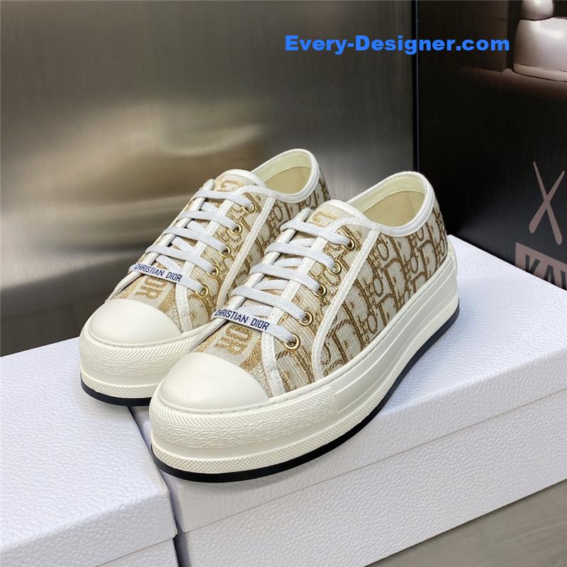 D10r couple style thick bottom strap low top casual shoes