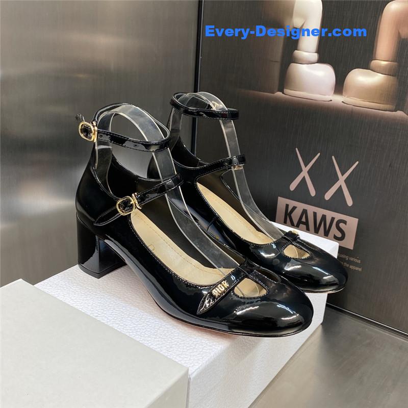 D10r retro roman style low heel doll women’s shoes