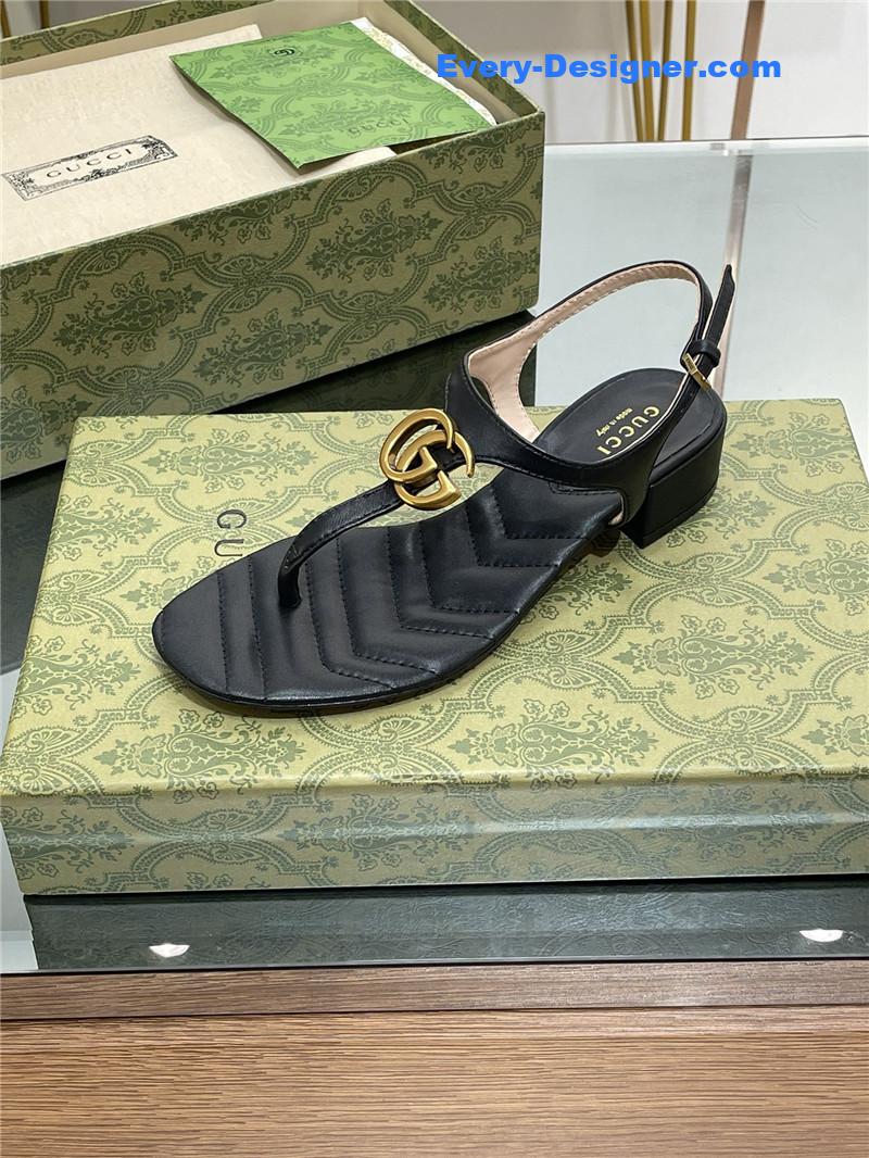 Gvc*1 classic gg buckle sandals