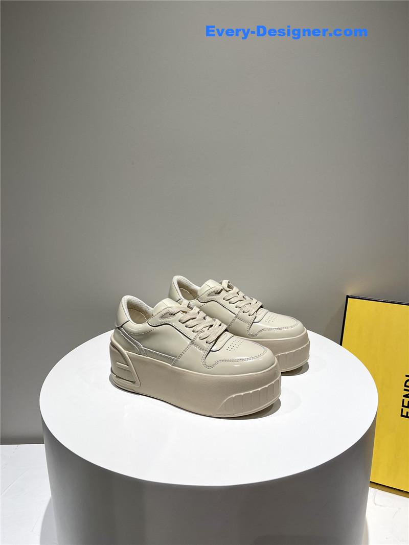 f**di platform shoes in S*per soft patent leather