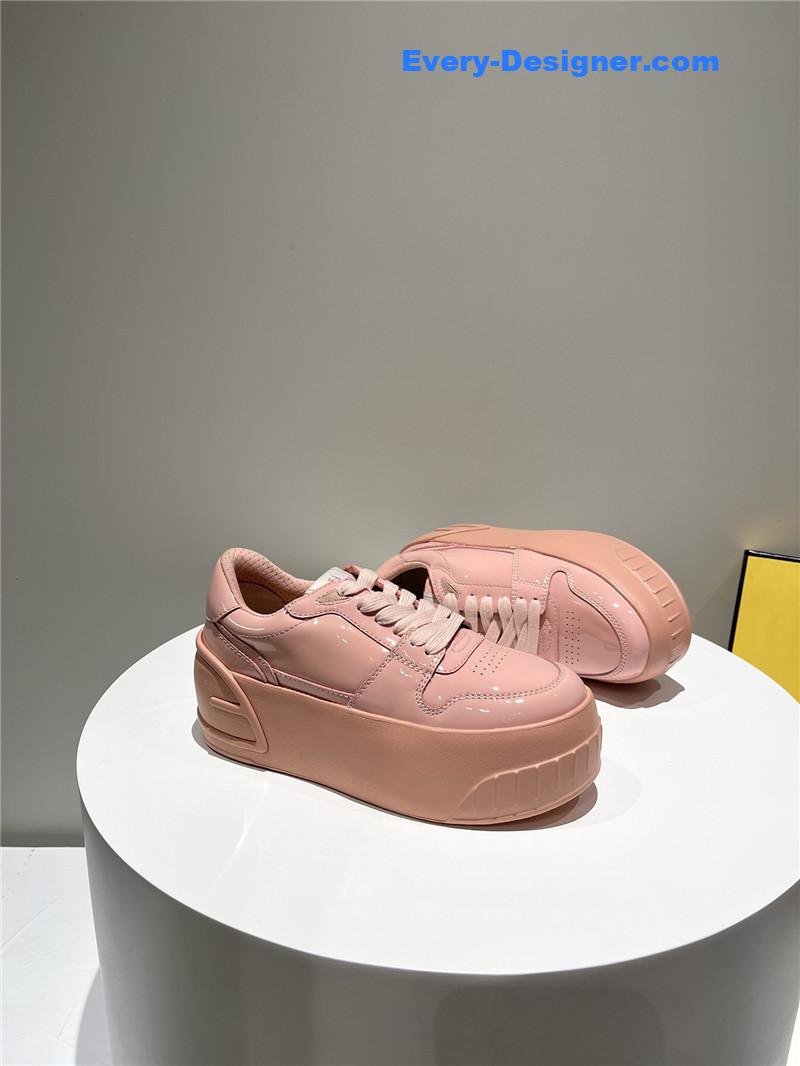 f**di platform shoes in S*per soft patent leather