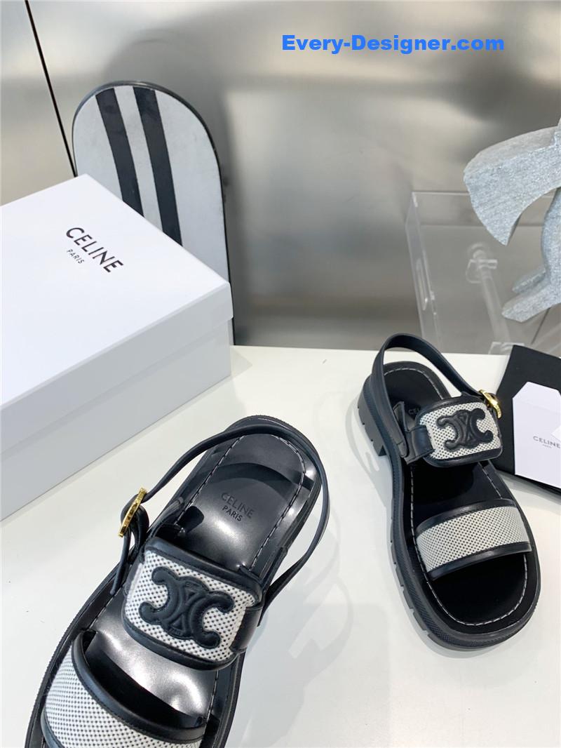 Ce1i*e latest explosion beach sandals
