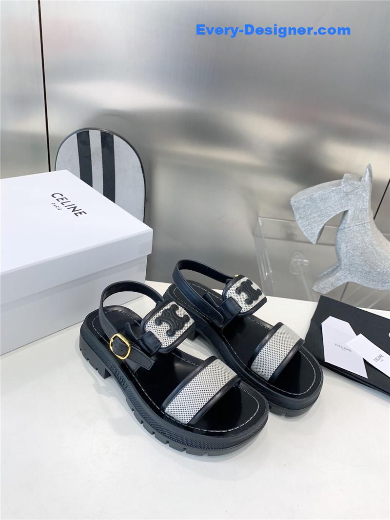 Ce1i*e latest explosion beach sandals