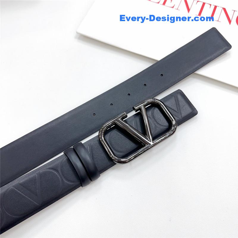 Va1e*ntin0 new double-sided top layer cowhide belt