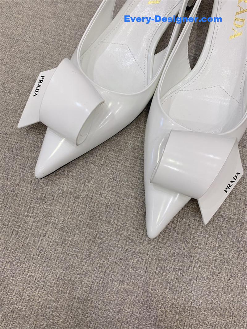 Pra*a catwalk new cat heel origami back empty shoes