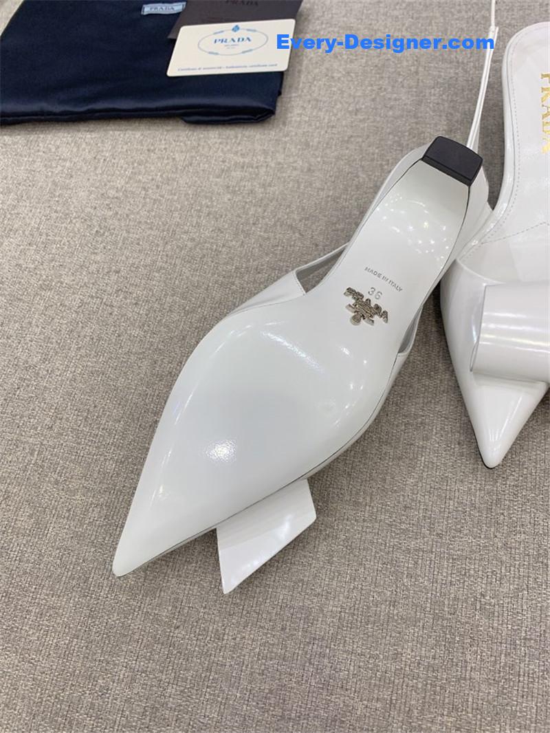 Pra*a catwalk new cat heel origami back empty shoes