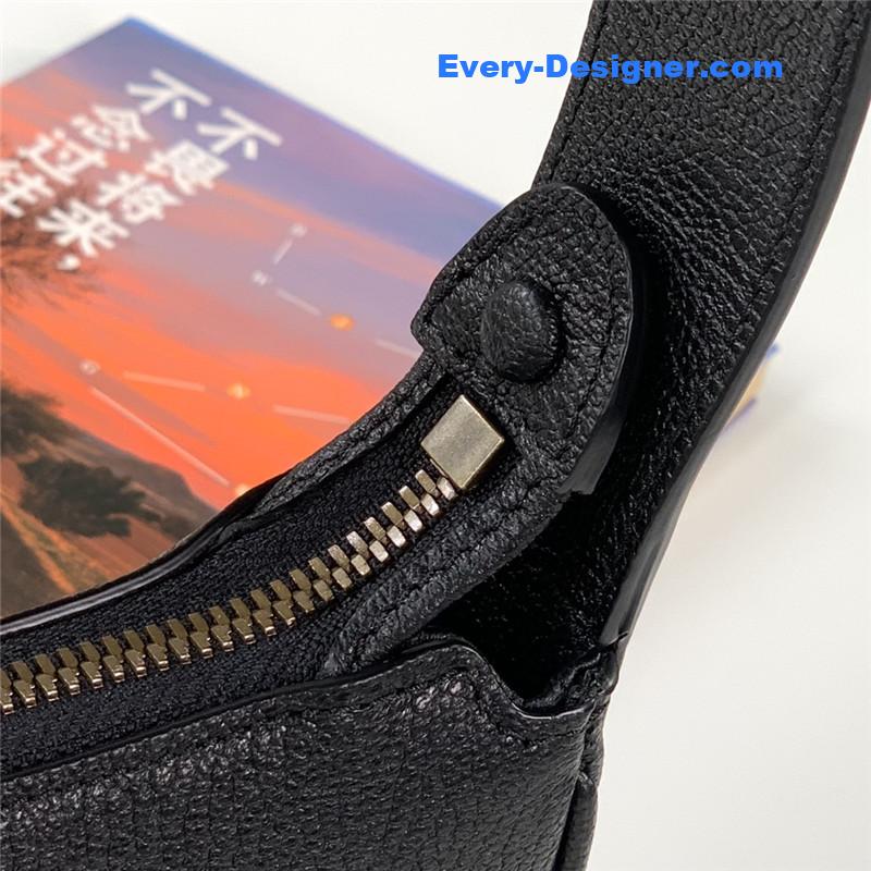 Gvc*1 aphrodite mini shoulder bag