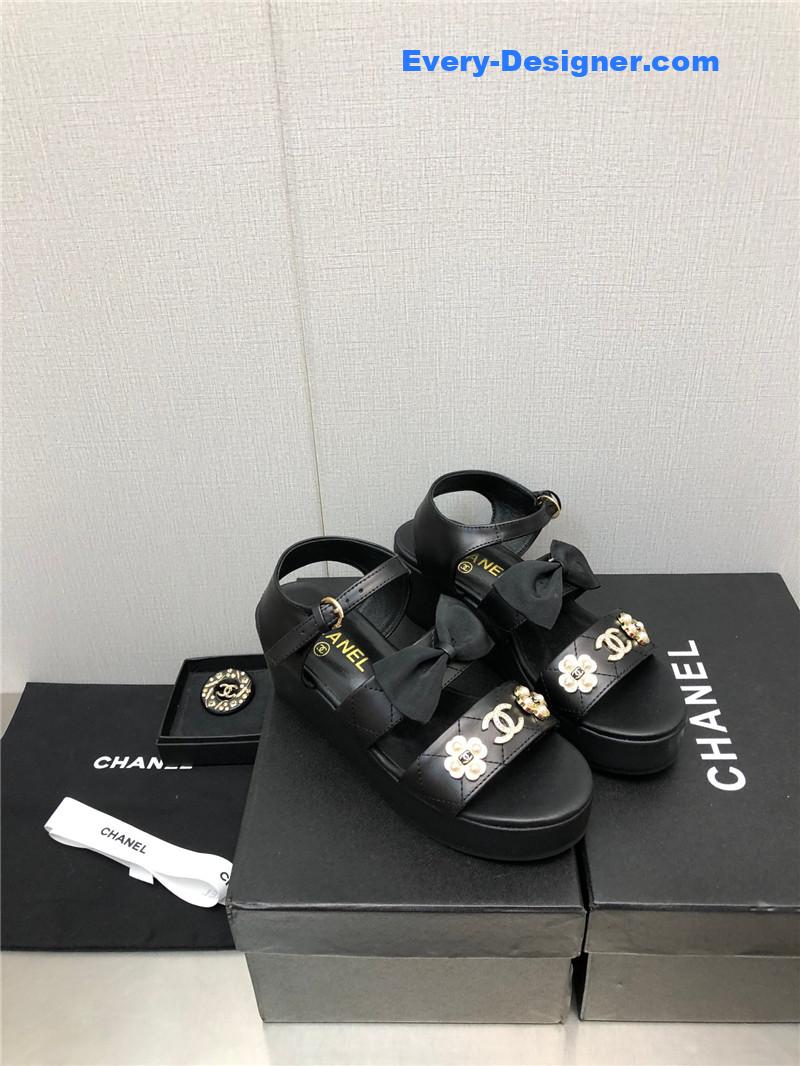CC top sandals