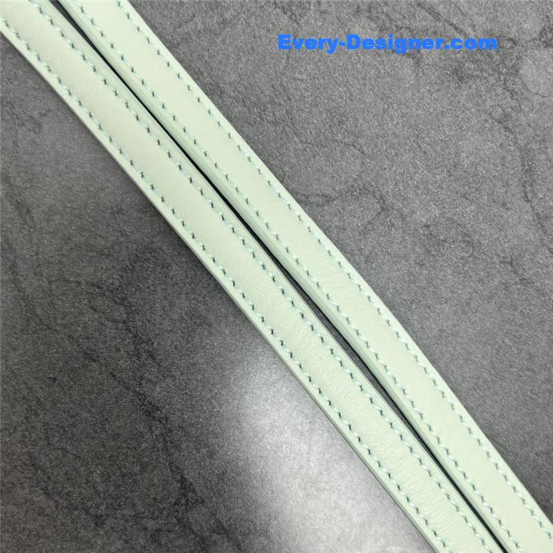 Ce1i*e drawstring phone bag