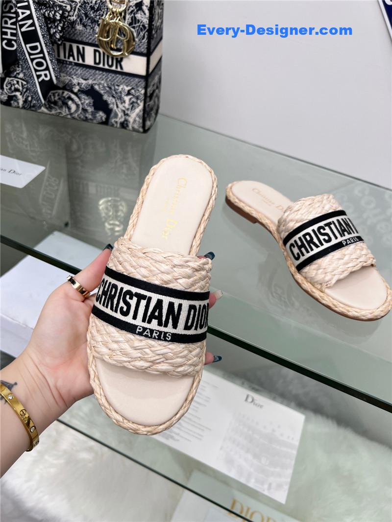 D10r catwalk new slippers