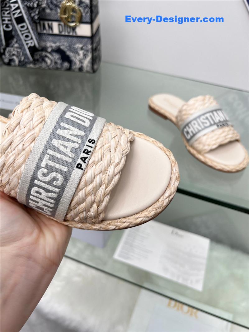 D10r catwalk new slippers