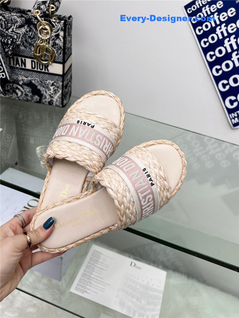 D10r catwalk new slippers