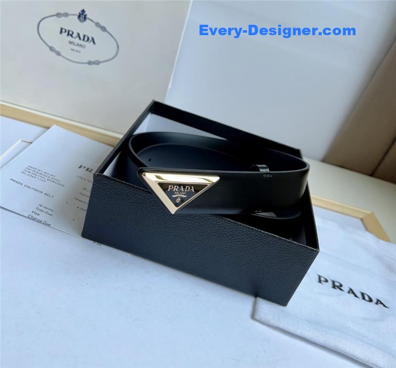 Pra*a enamelled metal triangle logo belt