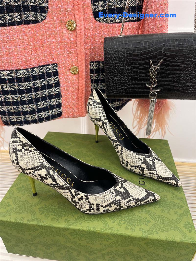 Gvc*1 metal heel pointed high heels