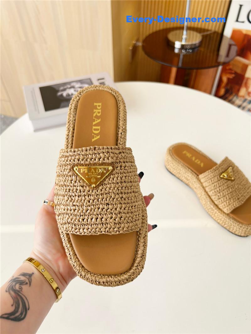 Pra*a hand-woven slippers