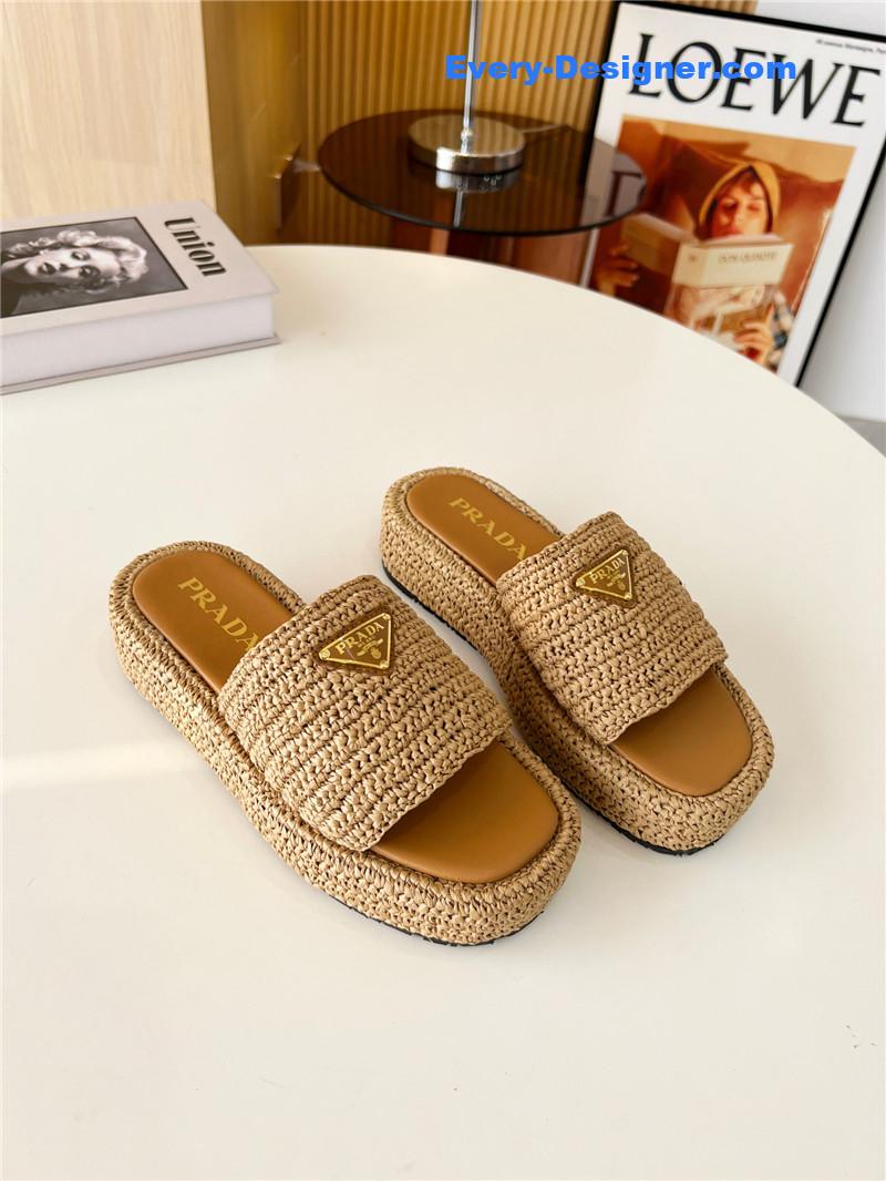 Pra*a hand-woven slippers