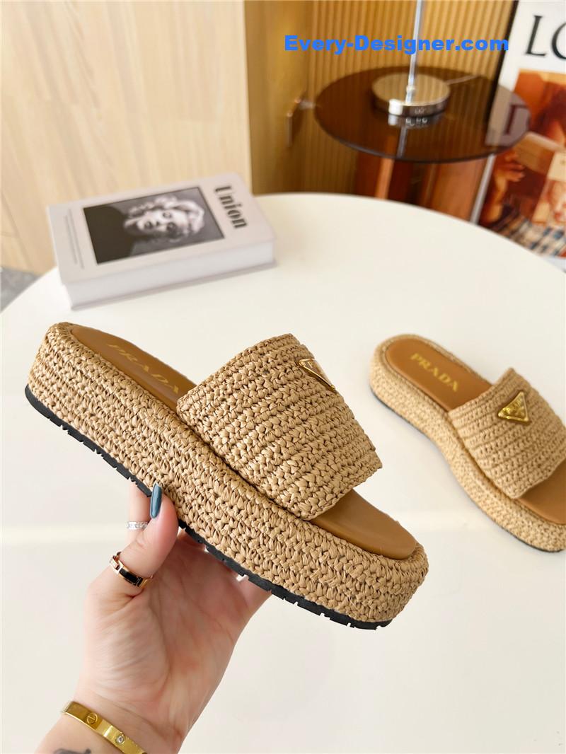 Pra*a hand-woven slippers