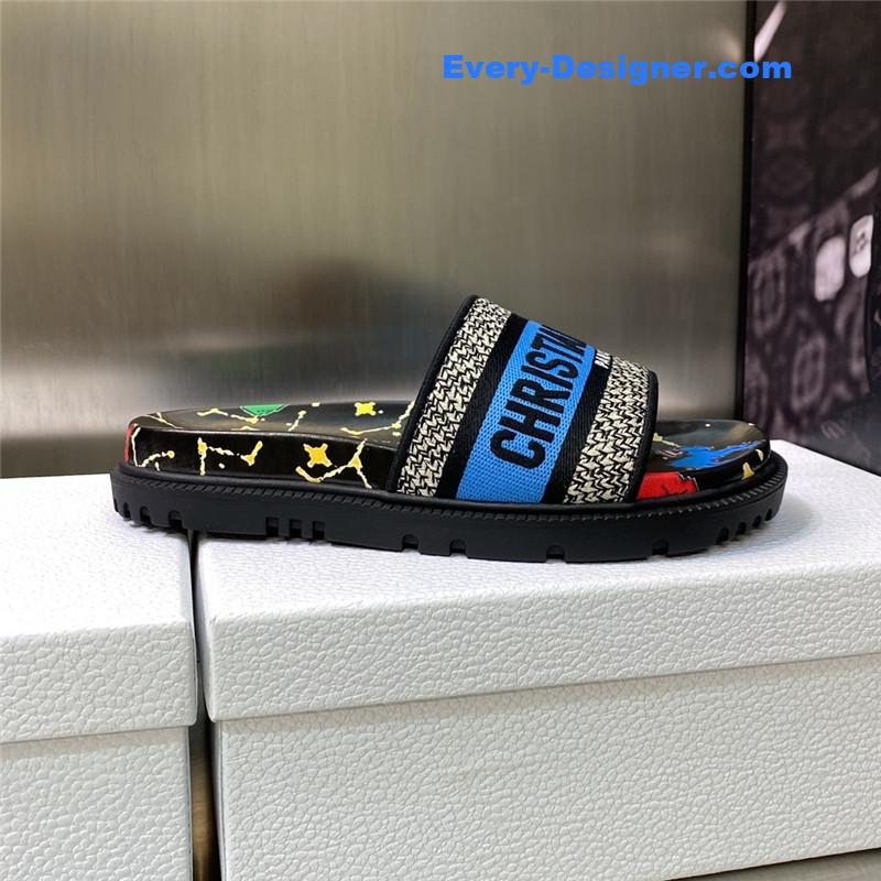 D10r platform jelly color women’s sandals