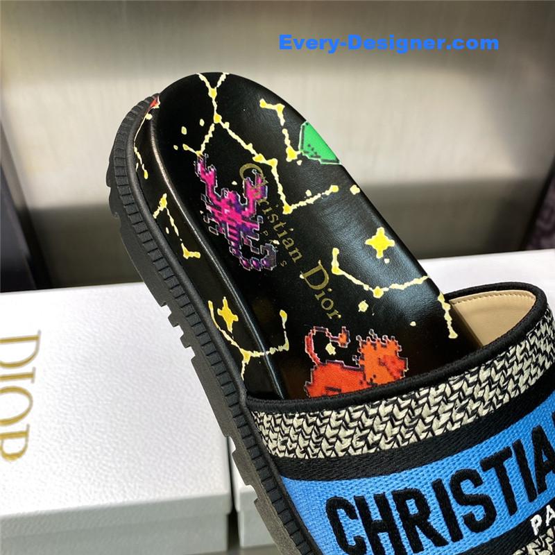 D10r platform jelly color women’s sandals