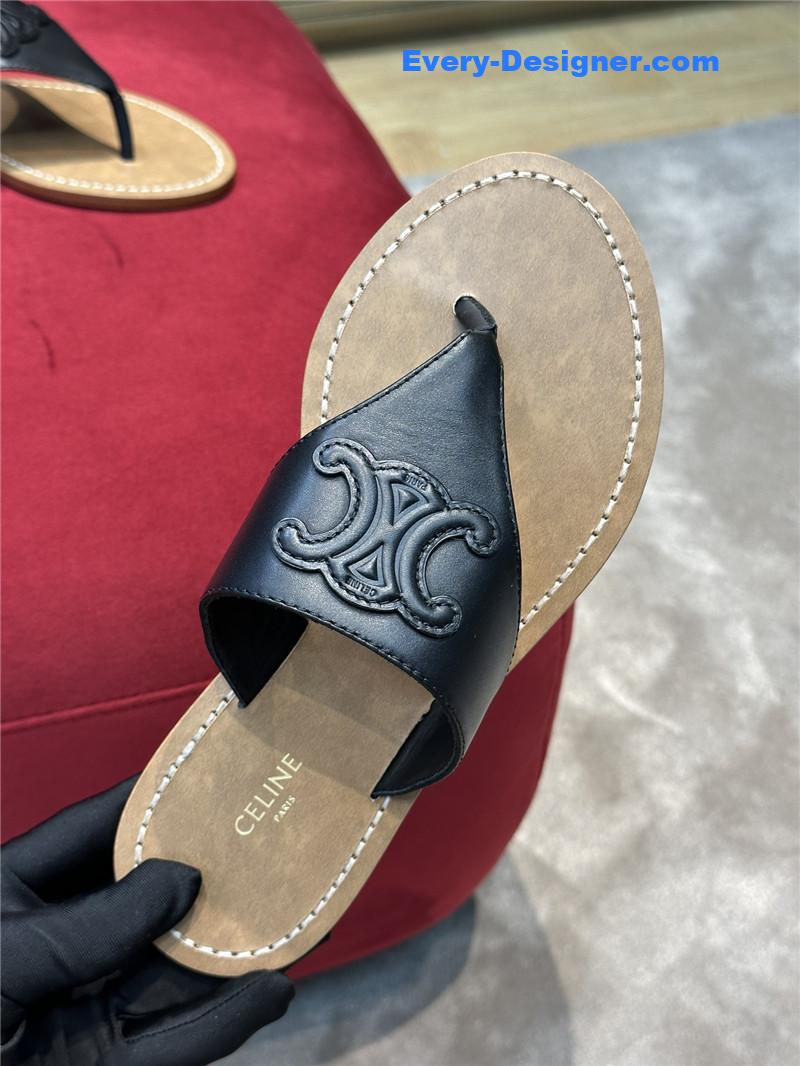 Ce1i*e arc de triomphe flip flops in leather