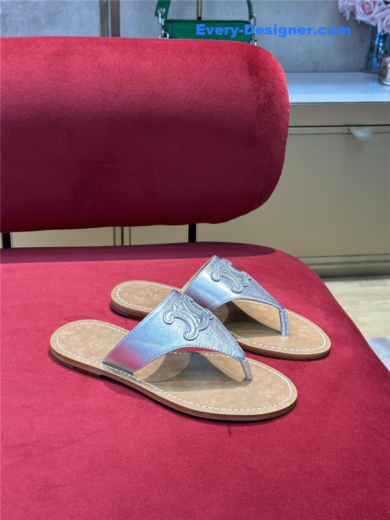 Ce1i*e arc de triomphe flip flops in leather