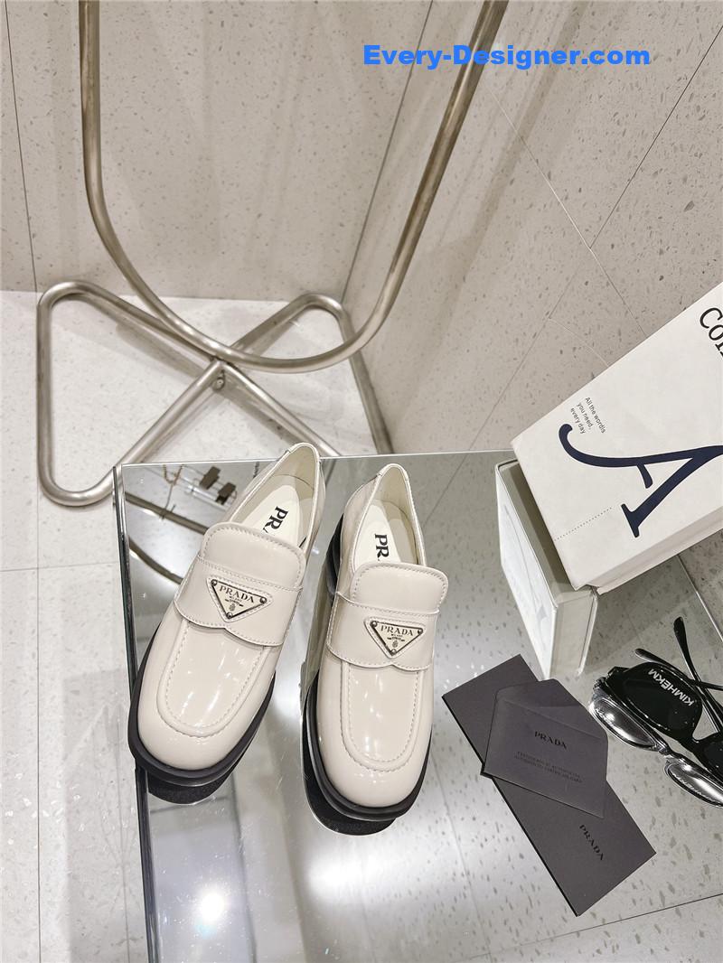 Pra*a patent leather loafers