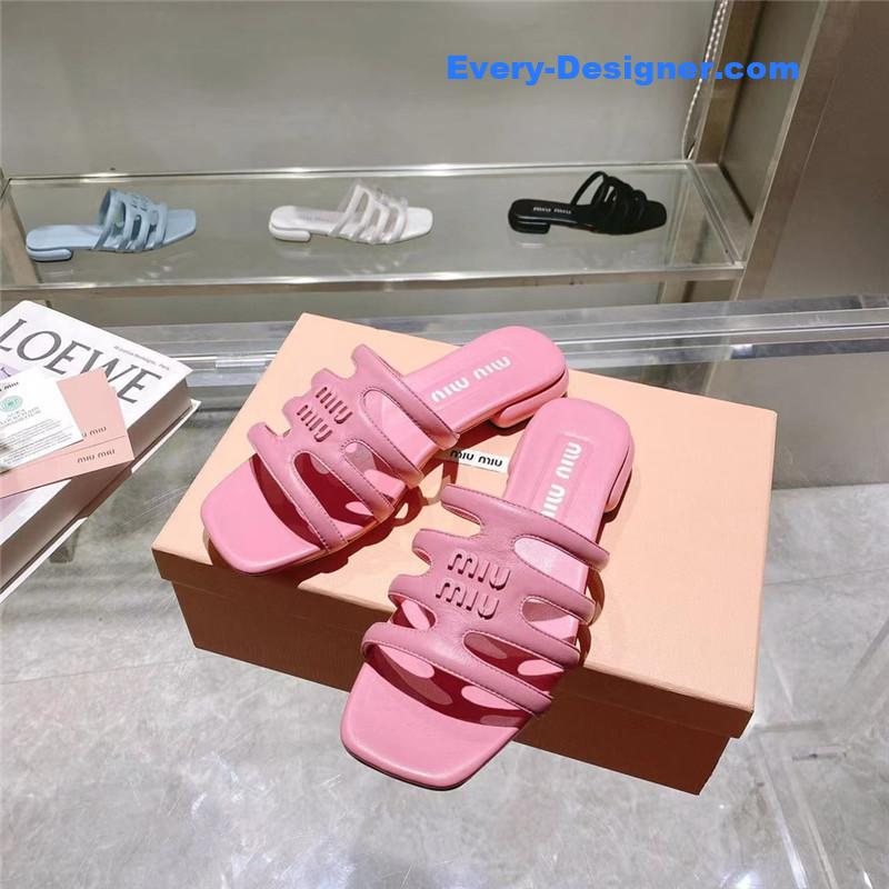 M1um1u flat lambskin sandal slippers