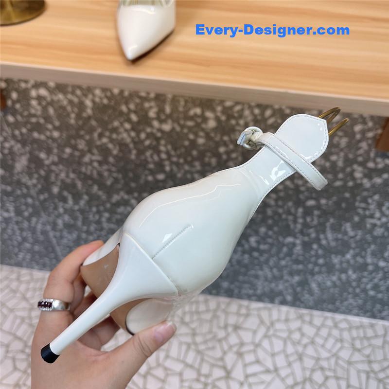 Va1e*ntin0 new high heel shoes