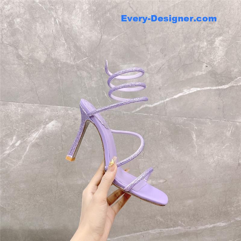 Rᴇɴᴇ Cᴀᴏᴠɪʟʟᴀ diagonal strap rhinestone inlaid sandals