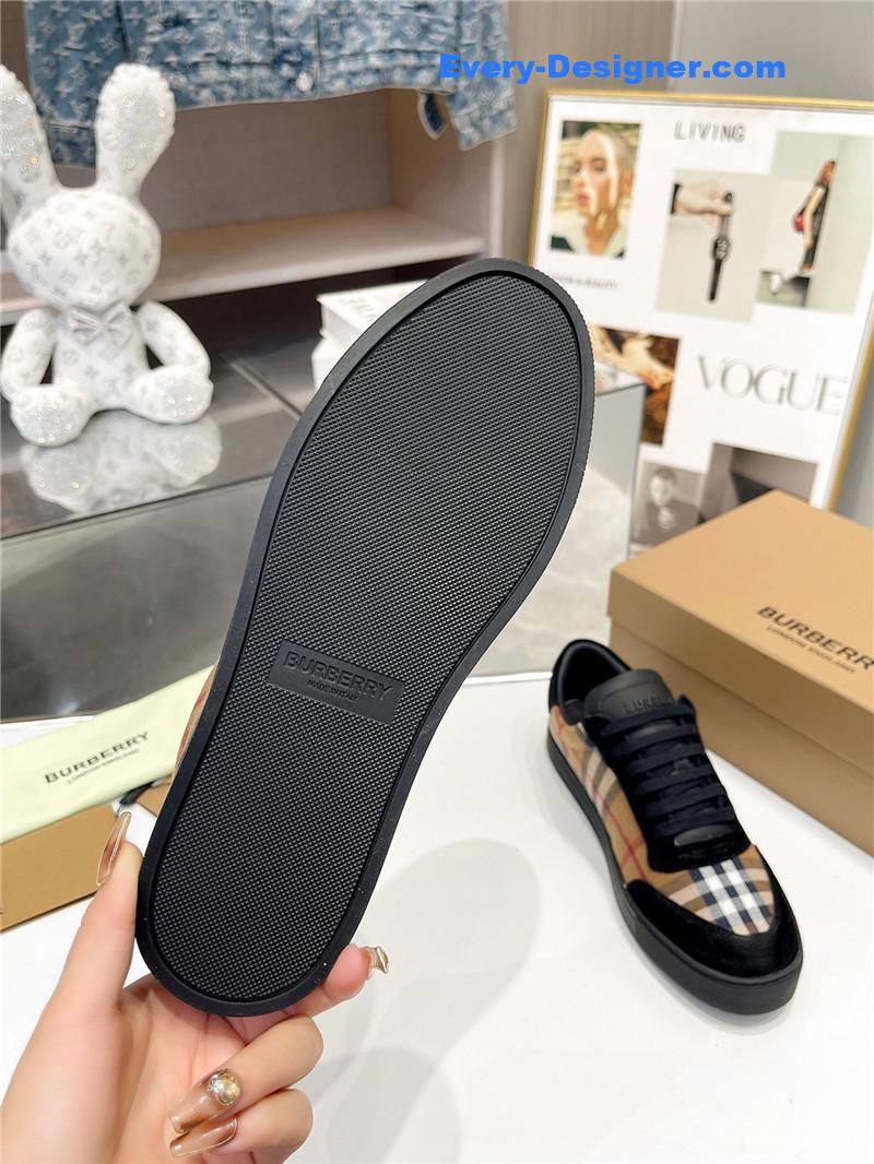 Bv*b*rry low top sneakers