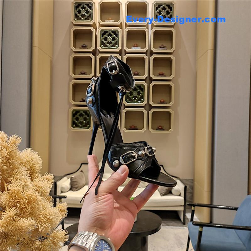 Ba1en*iaga studded fishmouth sandals