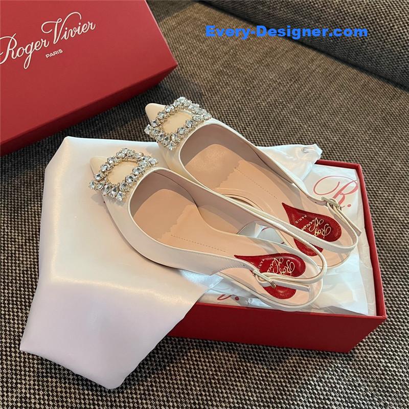 Roger vivier new side drill buckle high heels